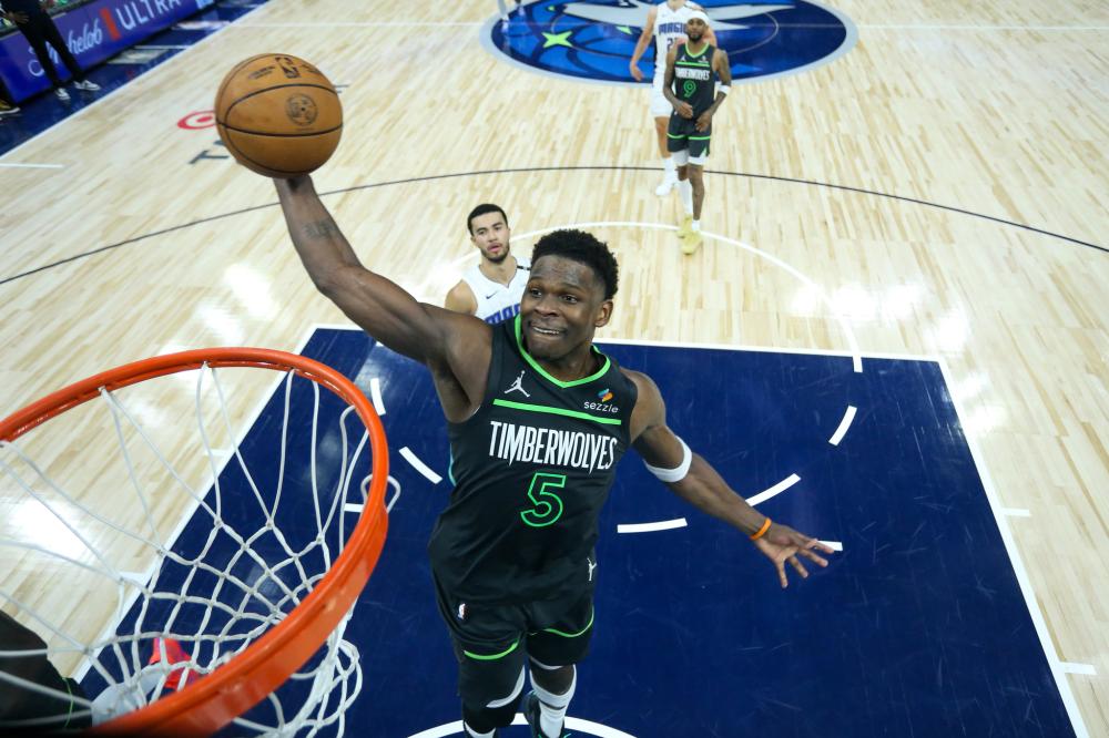 了两大引人 了两大引人