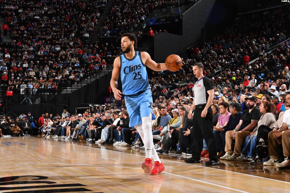 赢得掌声 赢得掌声