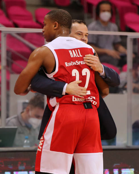 响往往是深 响往往是深